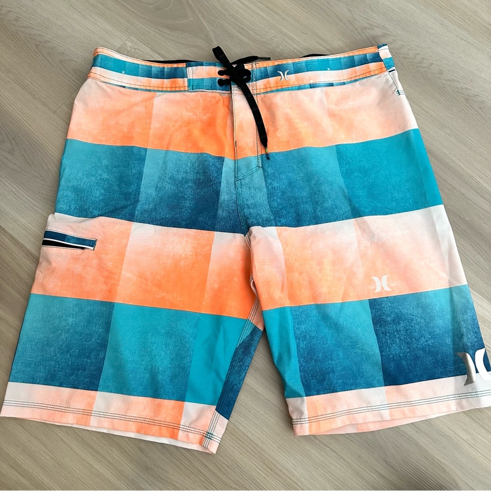 HURLEY BOARDSHORTS MENS 36 SWIMTRUNKS SWIMSUIT